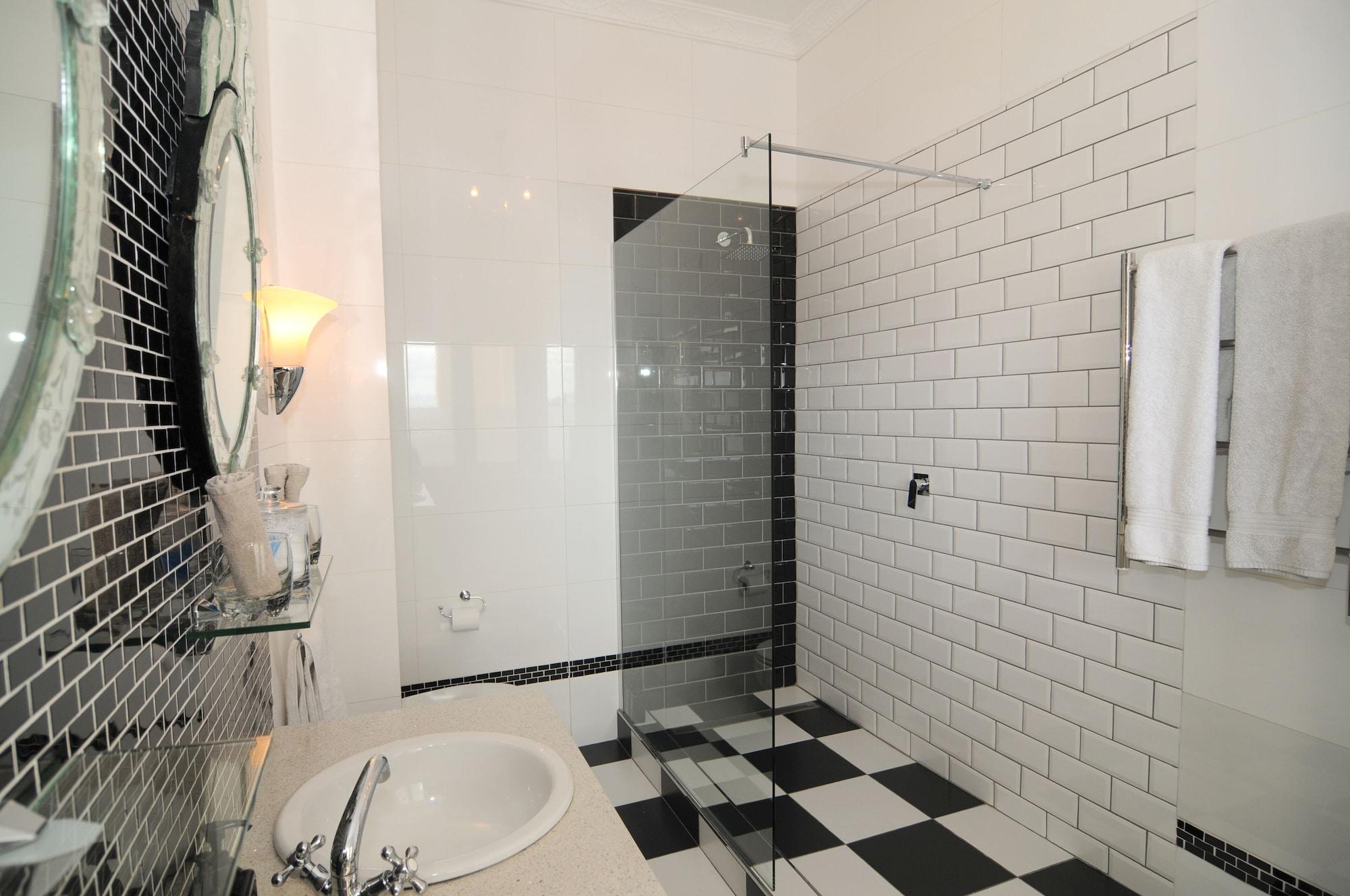 Abbey Manor Luxury Guesthouse Fokváros Kültér fotó