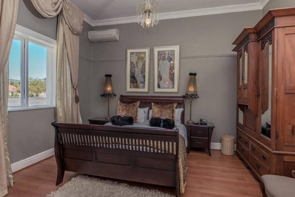 Abbey Manor Luxury Guesthouse Fokváros Kültér fotó